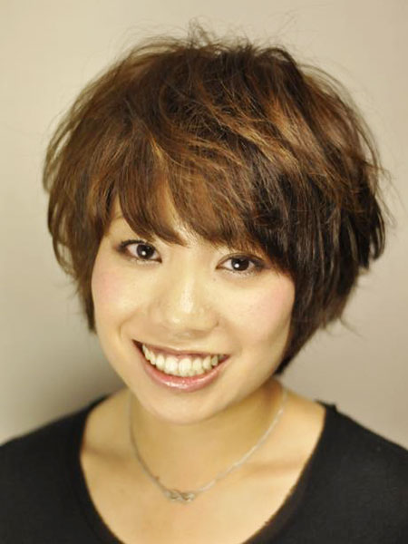 ヘアカタログ ボブフロント